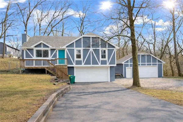 $360,000 | 4211 Leavenworth Road, Kansas City, KS 66104