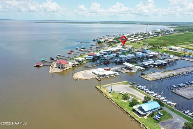 $599,000 | 119 Vermilion Bay Lane, Franklin, LA 70538