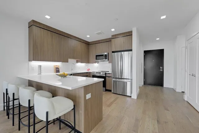 $2,600 | 8404 4th Avenue, Unit 201, North Bergen, NJ 07047