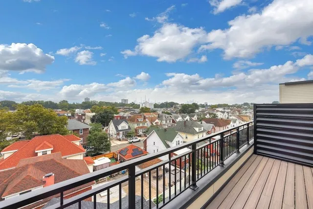 $2,600 | 8404 4th Avenue, Unit 201, North Bergen, NJ 07047