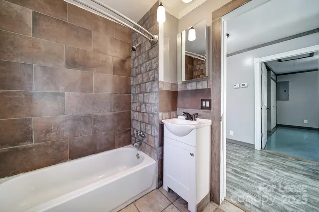 $1,655 | 910 Gibbons Street, Gastonia, NC 28052