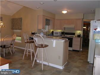 18 Cross Hill Road Sicklerville, NJ 08081 - Photo 5 of 12 Gallery Image 5