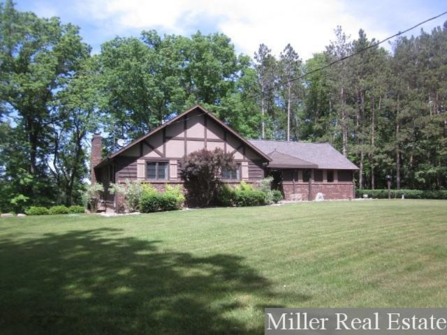 1032 Hammond Road Hastings, MI 49058 - Photo 21 of 32 IMG_4404