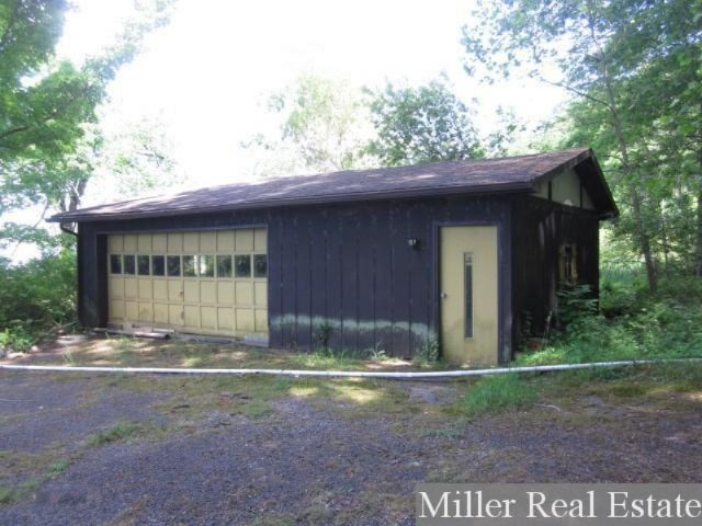 1032 Hammond Road Hastings, MI 49058 - Photo 29 of 32 IMG_4418
