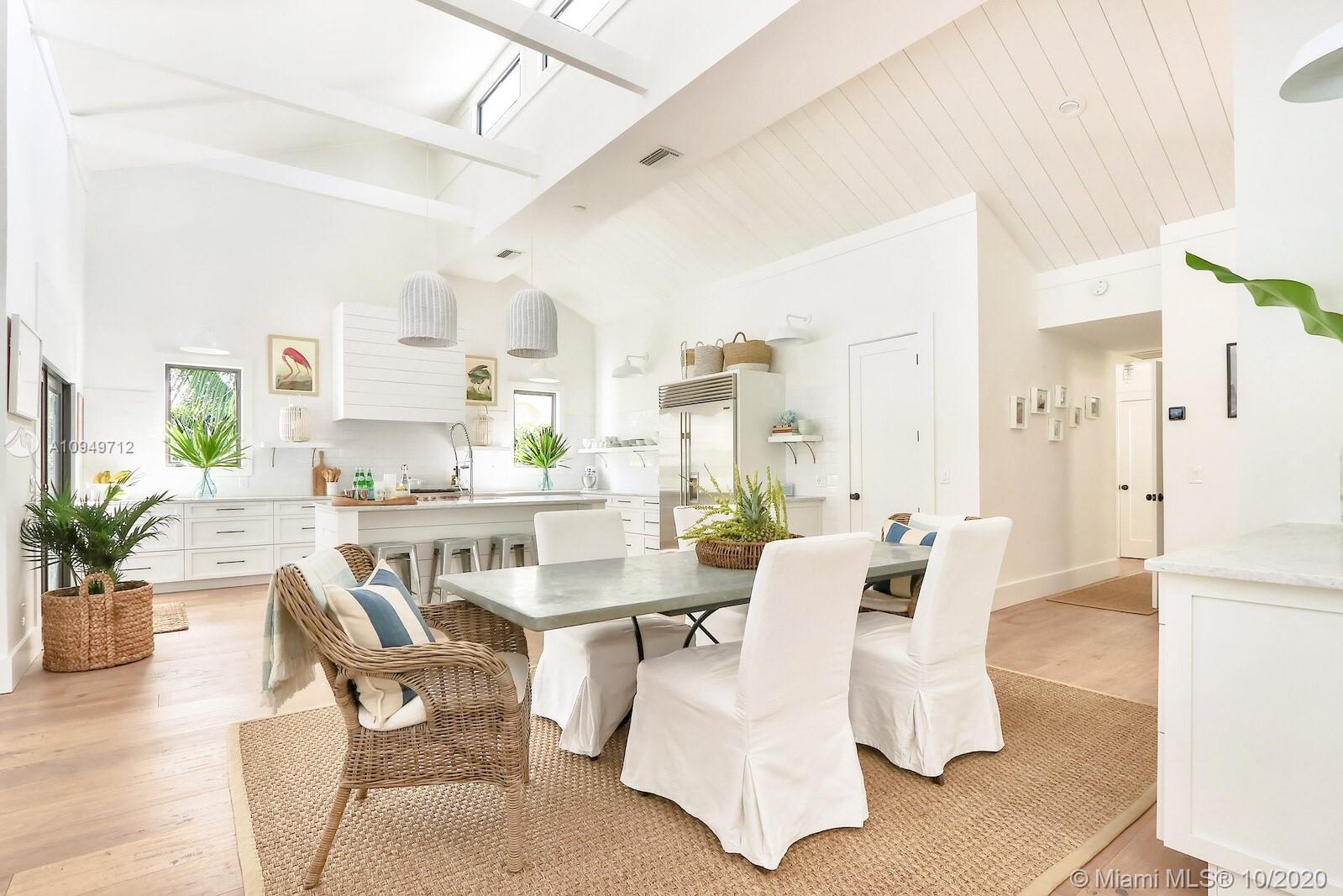 6115 Wood Creek Road Jupiter, FL 33458 - Photo 9 of 49 Dining