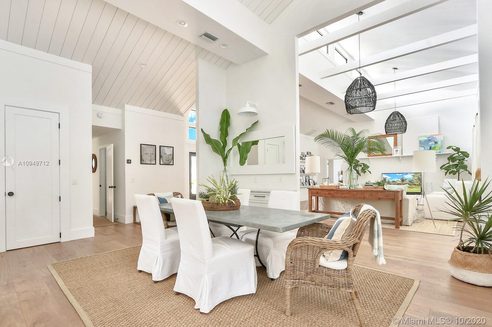 6115 Wood Creek Road Jupiter, FL 33458 - Photo 10 of 49 Dining