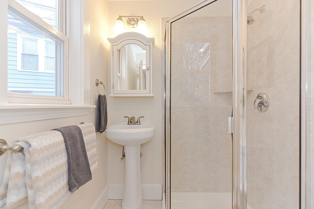 34 Ricker Road, Unit 2 Newton, MA 02458 - Photo 12 of 42 Gallery Image 12