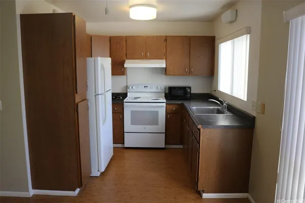 $2,650 | 94-753 Meheula Parkway, Unit 12B, Mililani, HI 96789