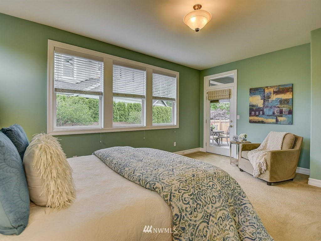 24004 Northeast Adair Road Redmond, WA 98053 - Photo 15 of 25