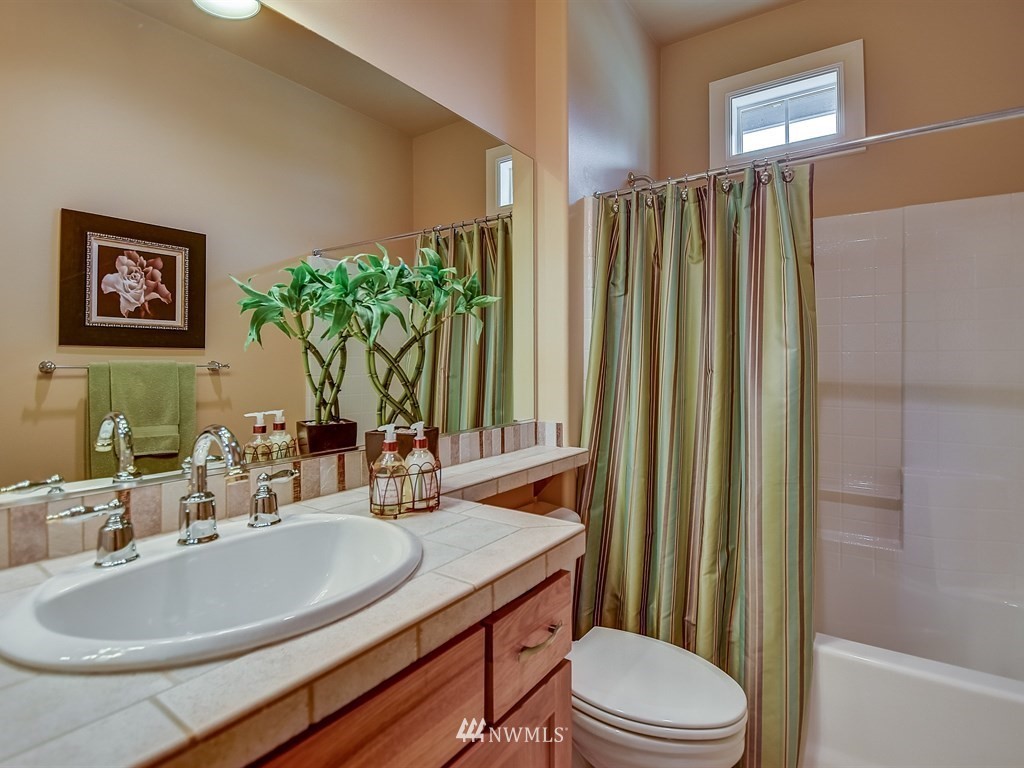 24004 Northeast Adair Road Redmond, WA 98053 - Photo 20 of 25