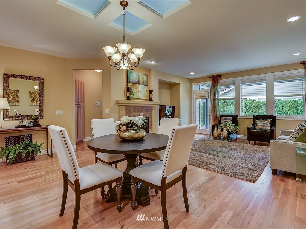 24004 Northeast Adair Road Redmond, WA 98053 - Photo 5 of 25