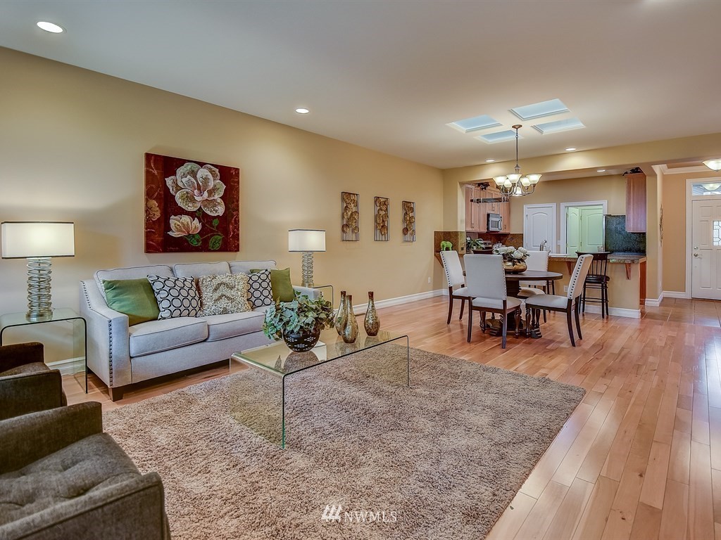 24004 Northeast Adair Road Redmond, WA 98053 - Photo 8 of 25
