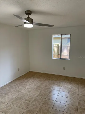 $1,995 | 3814 Valley Tree Drive, Tampa, FL 33610