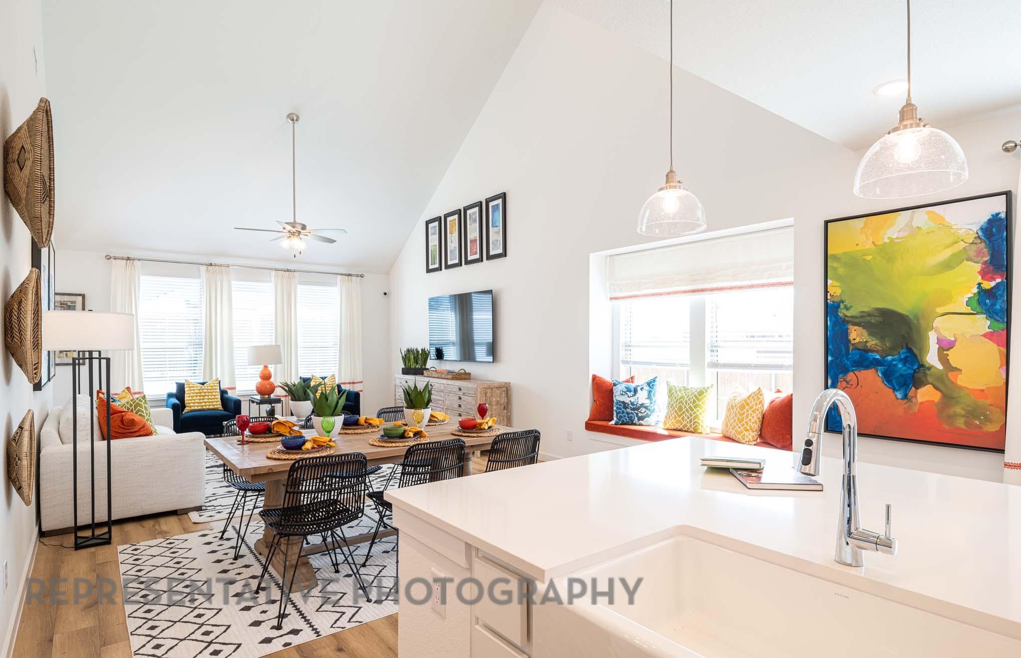 10326 Da Silva Street Manvel, TX 77578 - Photo 5 of 18 a living room with furniture a rug and a flat screen tv