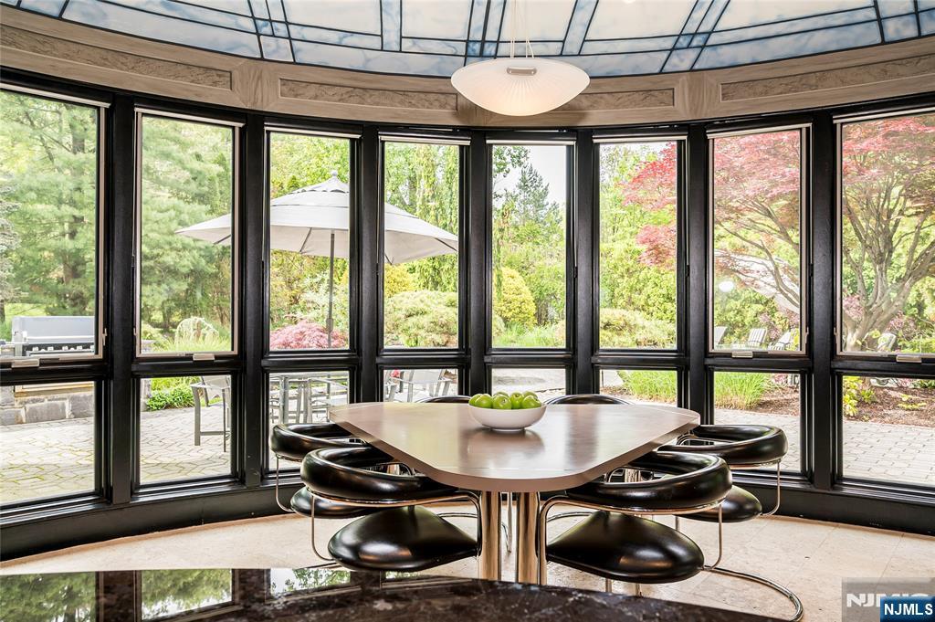 4 Hunter Ridge Woodcliff Lake, NJ 07677 - Photo 15 of 24