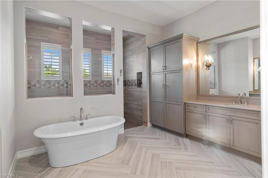 6254 Lightbourn Way Naples, FL 34113 - Photo 31 of 34