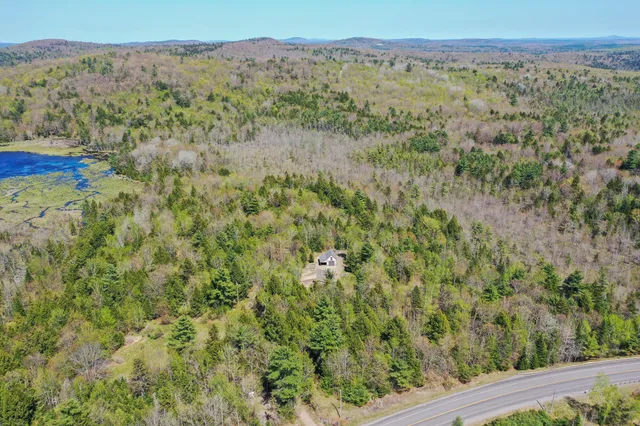 $479,000 | 1300 Belfast Road, Knox, ME 04986