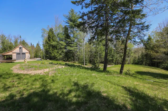 $479,000 | 1300 Belfast Road, Knox, ME 04986