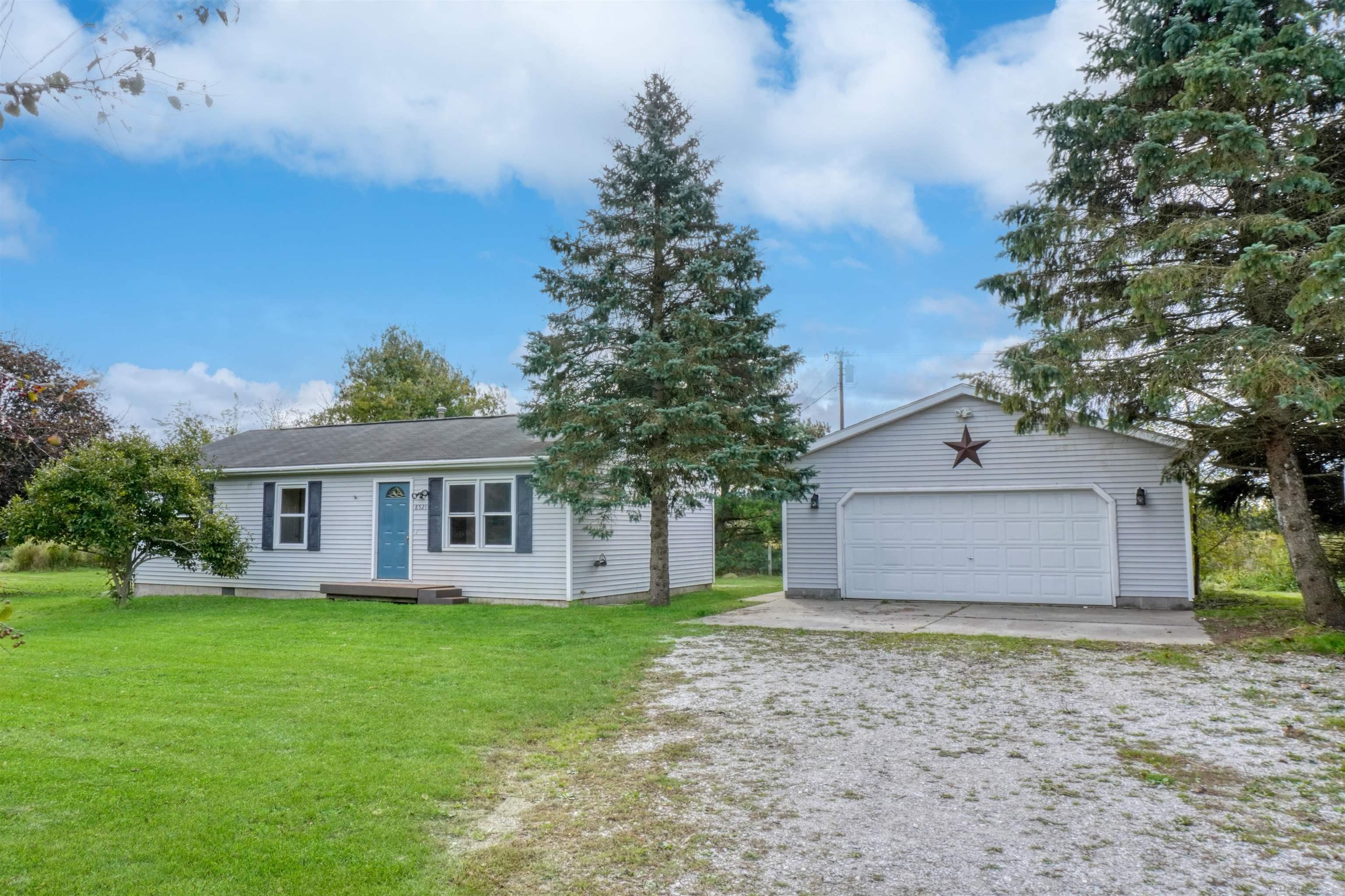 8521 Lashbrook Road Goodells, MI 48027 - Photo 1 of 20 50124512.JPG