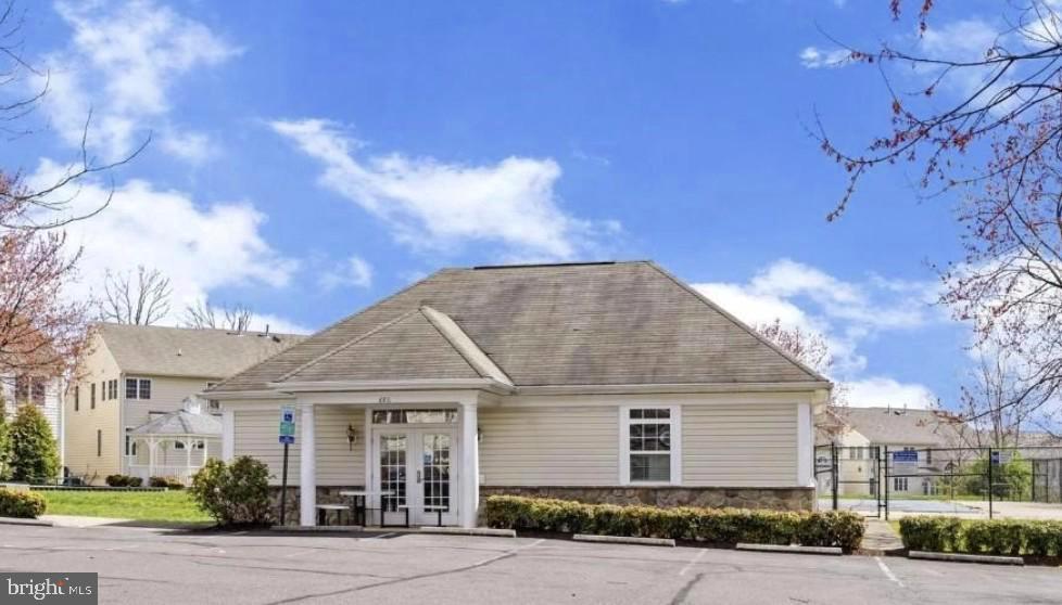 638 Hunters Road Culpeper, VA 22701 - Photo 40 of 46 a front view of a house with a yard