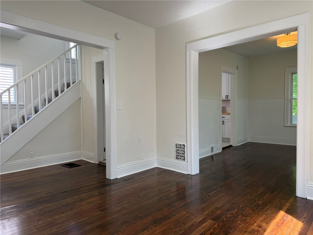 38 Hazelwood Terrace Rochester, NY 14609 - Photo 11 of 26