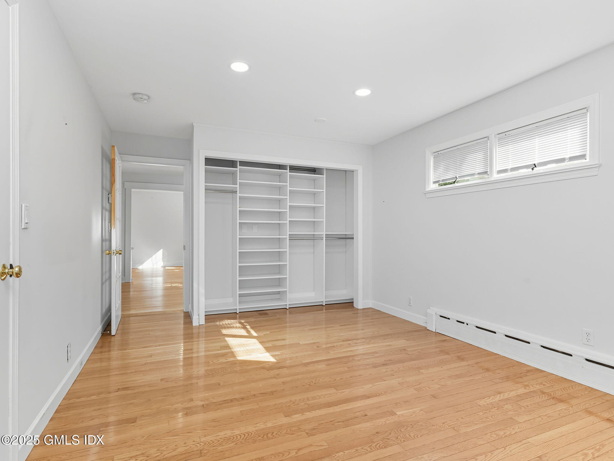 76 Plymouth Road Stamford, CT 06906 - Photo 12 of 47 15-web-or-mls-76-plymouth-rd