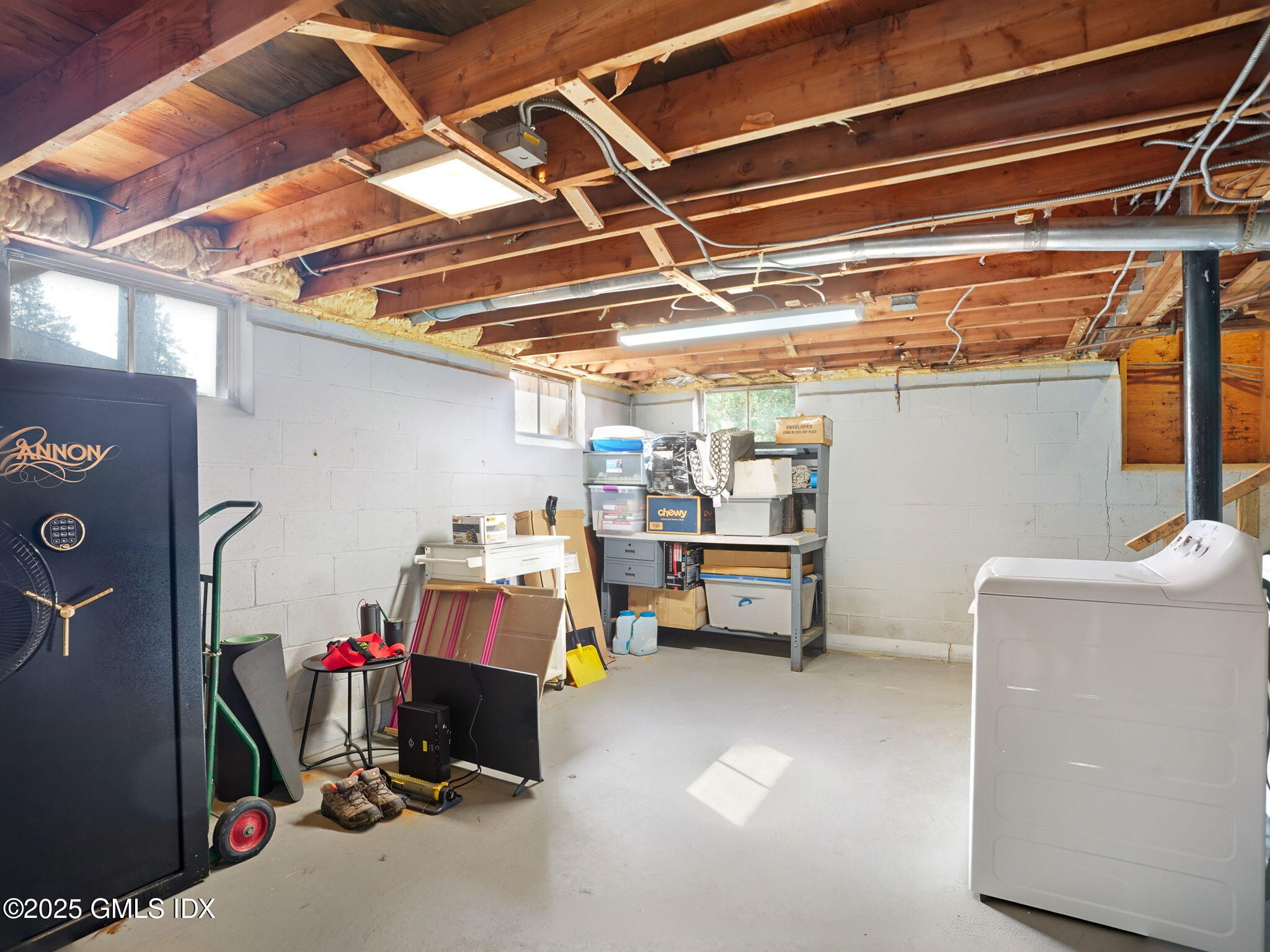 76 Plymouth Road Stamford, CT 06906 - Photo 23 of 47 28-web-or-mls-76-plymouth-rd