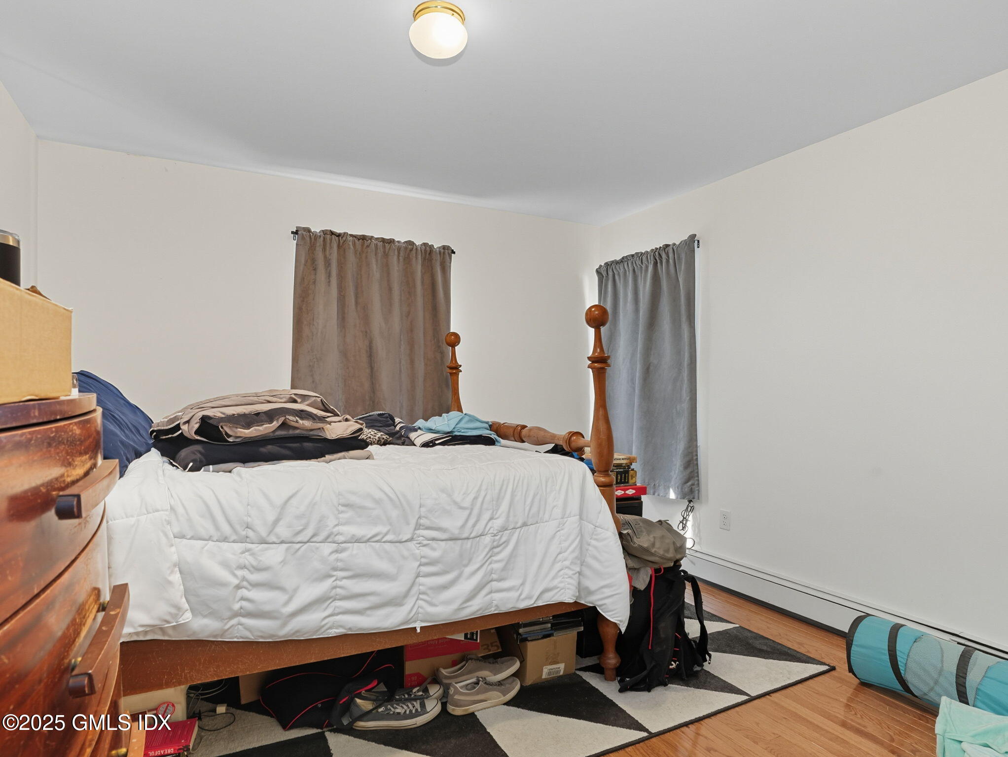 76 Plymouth Road Stamford, CT 06906 - Photo 33 of 47 34-web-or-mls-76-plymouth-rd