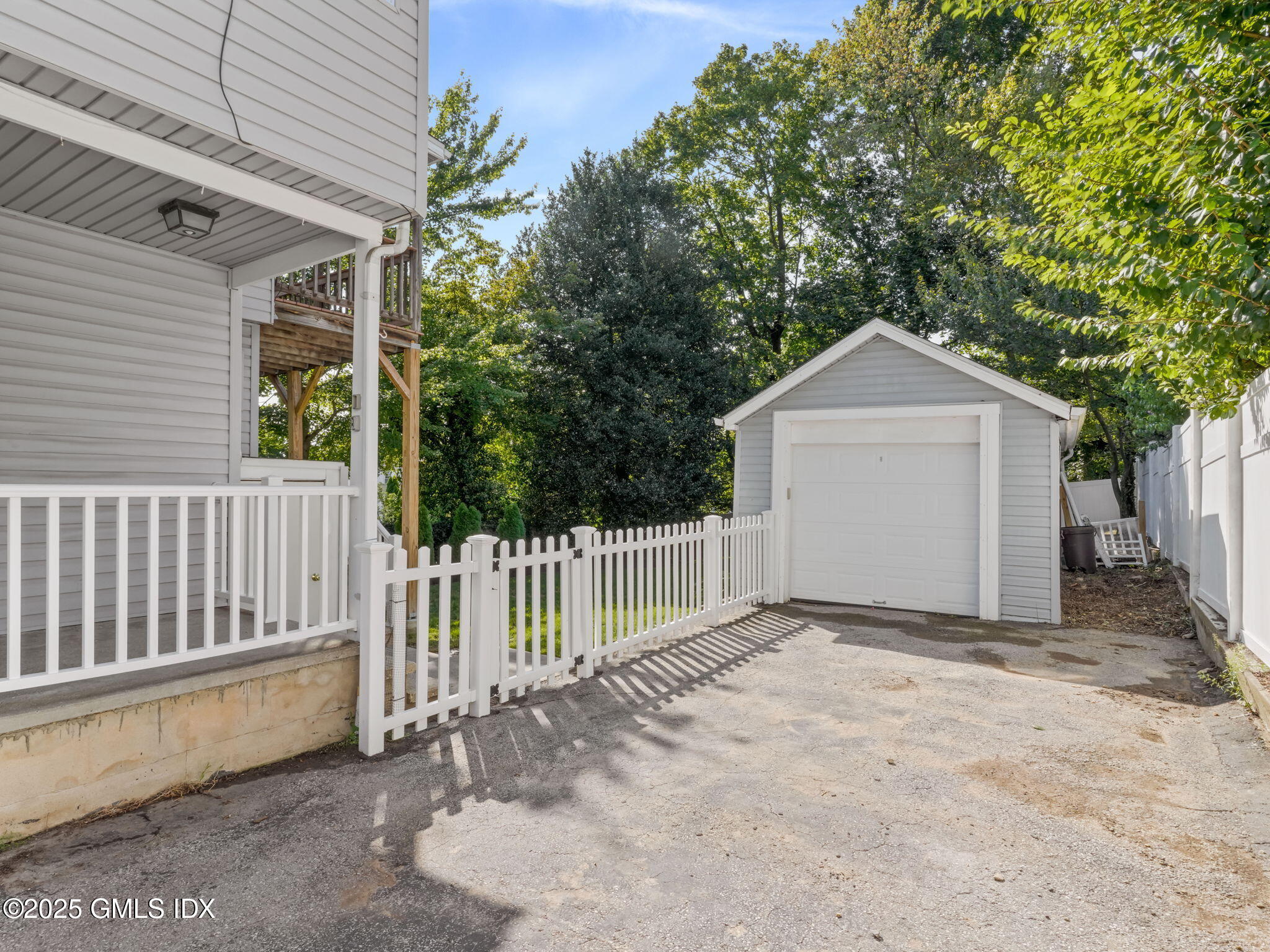 76 Plymouth Road Stamford, CT 06906 - Photo 43 of 47 45-web-or-mls-76-plymouth-rd