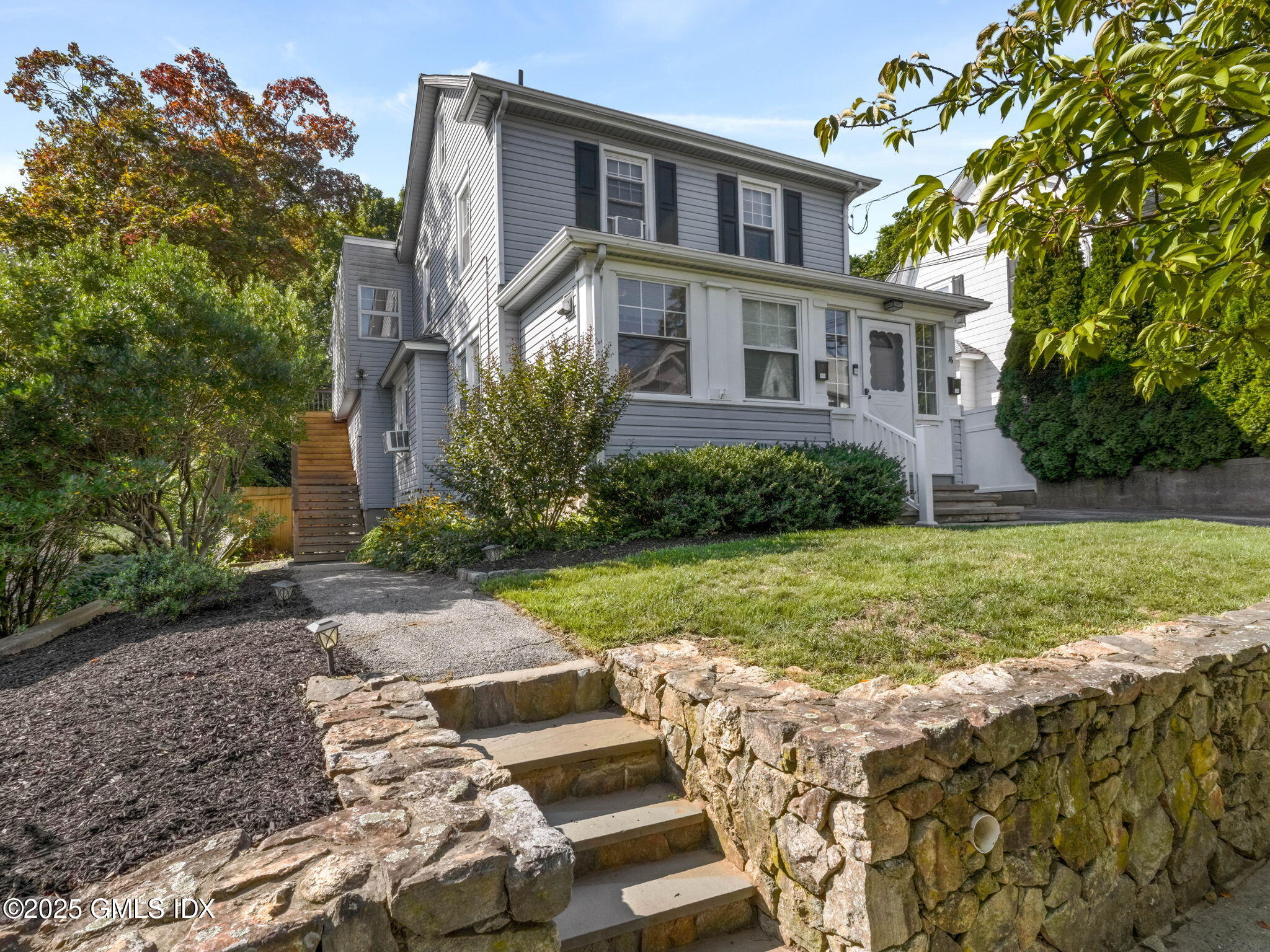 76 Plymouth Road Stamford, CT 06906 - Photo 45 of 47 48-web-or-mls-76-plymouth-rd