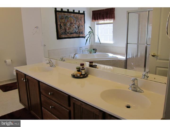 34 Cayuga Road Bordentown, NJ 08505 - Photo 11 of 20 Gallery Image 11
