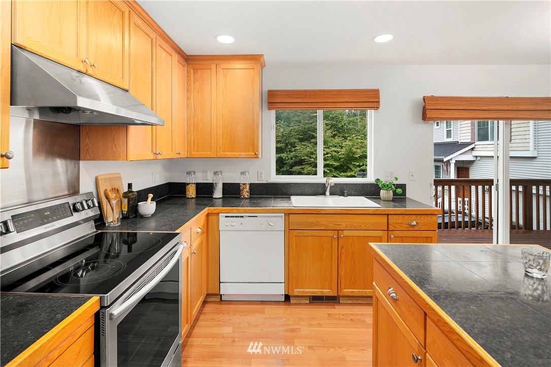 19308 24th Avenue Southeast Bothell, WA 98012 - Photo 14 of 37 Gallery Image 14