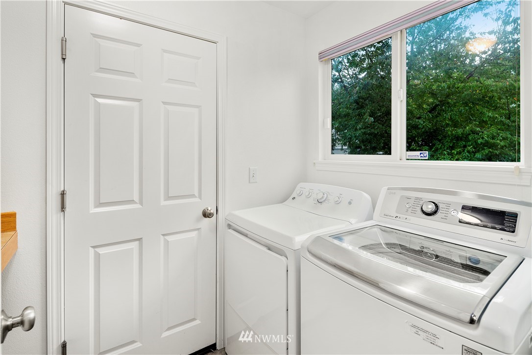 19308 24th Avenue Southeast Bothell, WA 98012 - Photo 28 of 37 Gallery Image 28