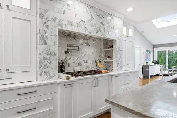 $1,799,000 | 61 Bayview Avenue, Massapequa, NY 11758