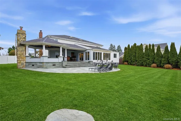 $1,799,000 | 61 Bayview Avenue, Massapequa, NY 11758