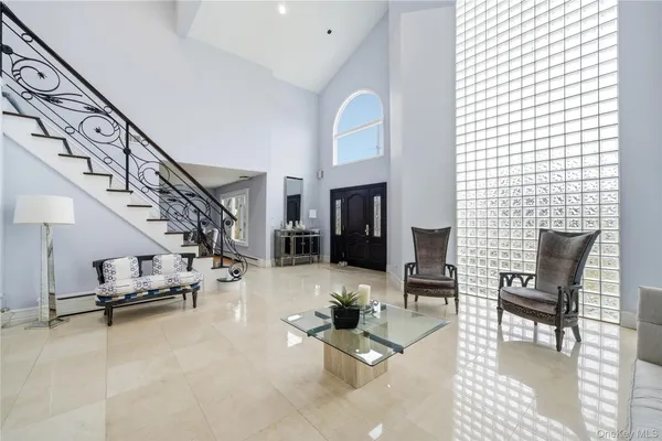 $1,799,000 | 61 Bayview Avenue, Massapequa, NY 11758