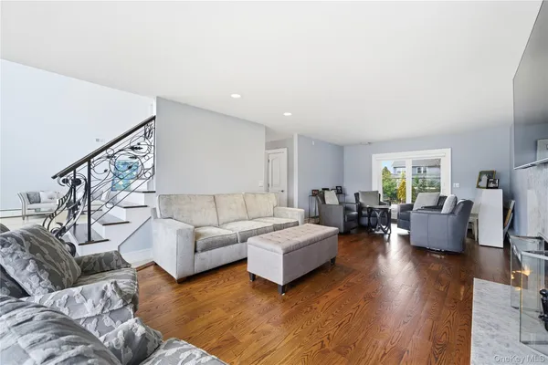 $1,799,000 | 61 Bayview Avenue, Massapequa, NY 11758