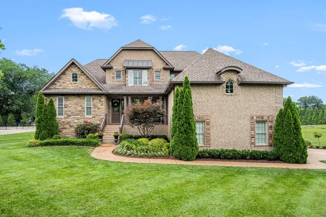 $1,999,900 | 805 Azura Landing, Old Hickory, TN 37138
