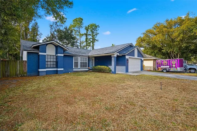 $340,000 | 1909 Landside Drive, Valrico, FL 33594