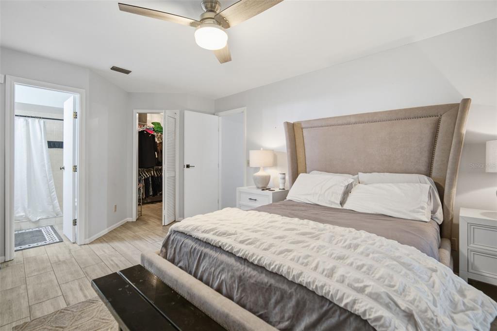 1909 Landside Drive Valrico, FL 33594 - Photo 21 of 36