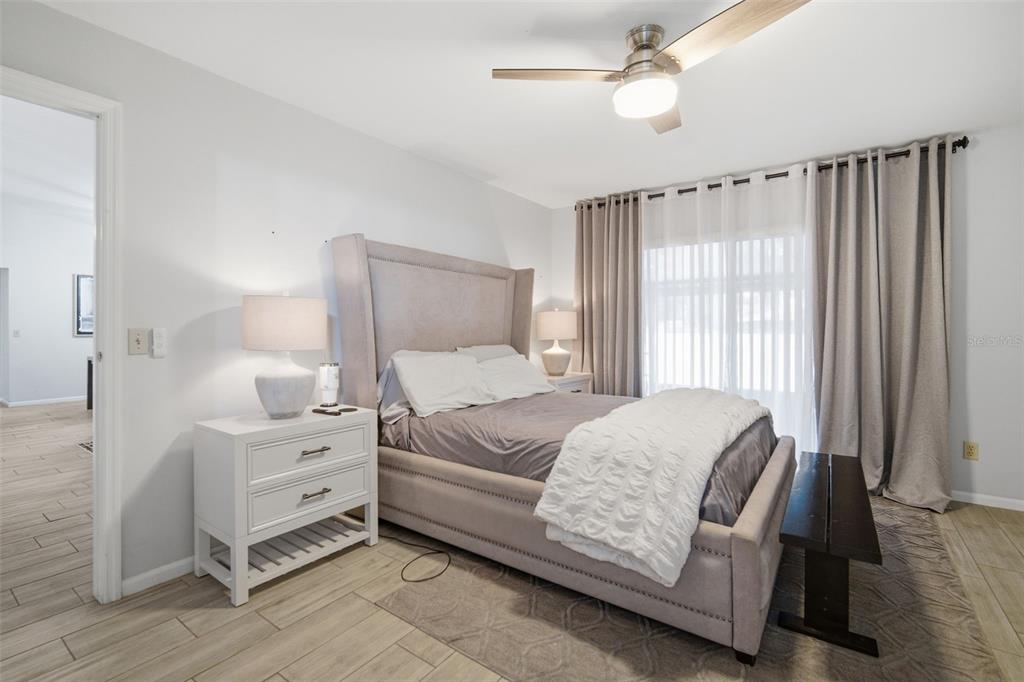 1909 Landside Drive Valrico, FL 33594 - Photo 22 of 36