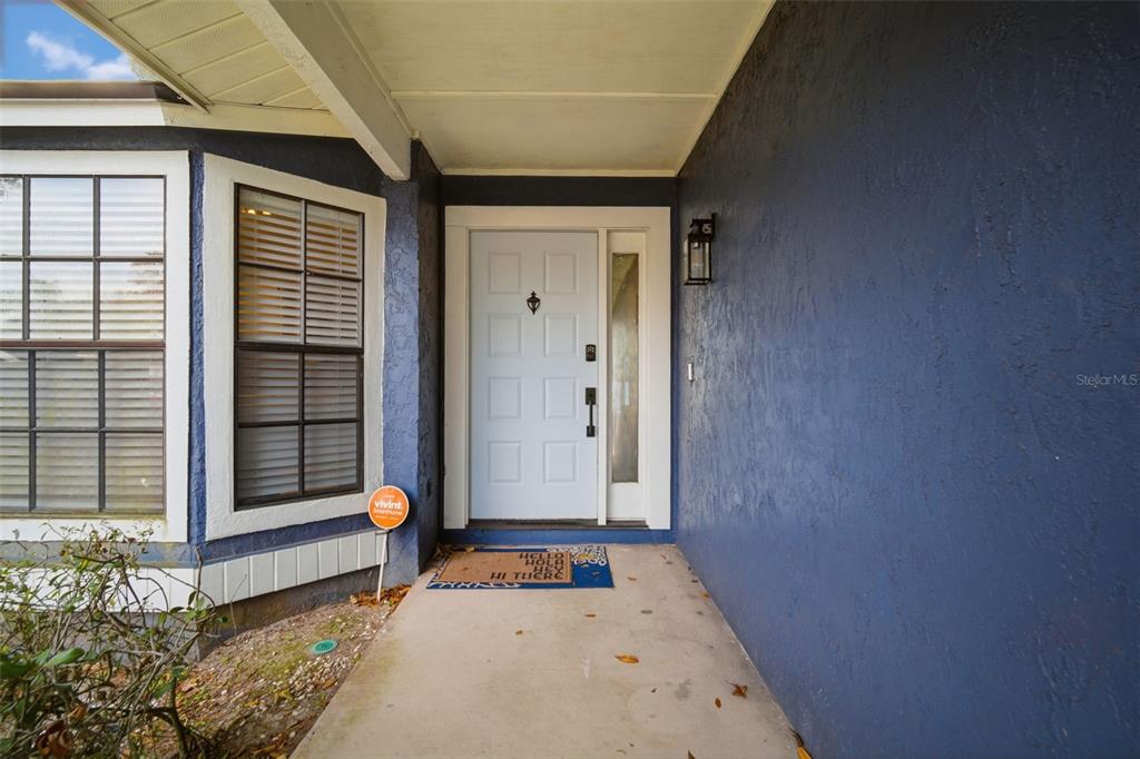 1909 Landside Drive Valrico, FL 33594 - Photo 5 of 36