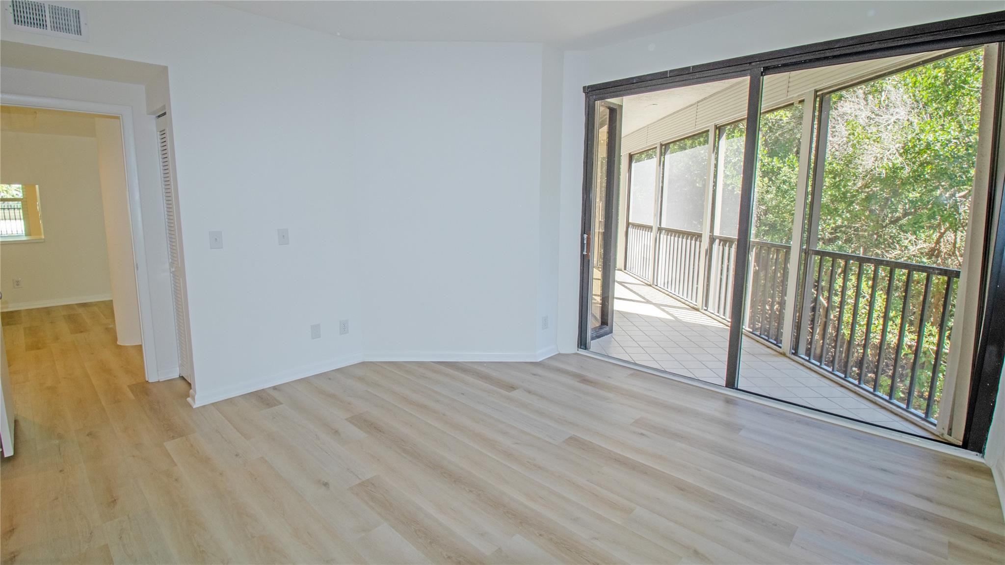 221 Northeast Plantation Road, Unit 213 Stuart, FL 34996 - Photo 11 of 33 Photo 11