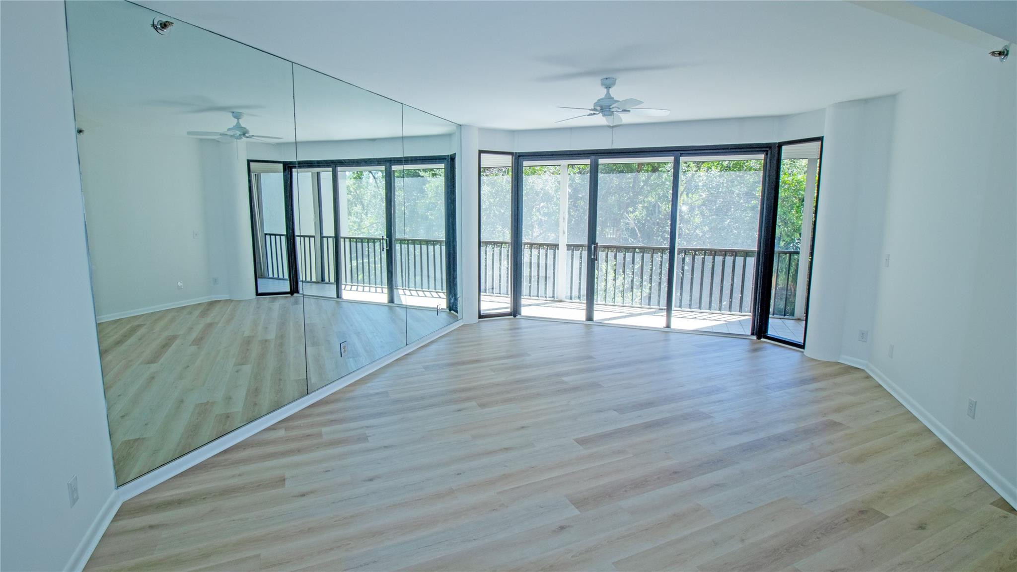 221 Northeast Plantation Road, Unit 213 Stuart, FL 34996 - Photo 4 of 33 Photo 4
