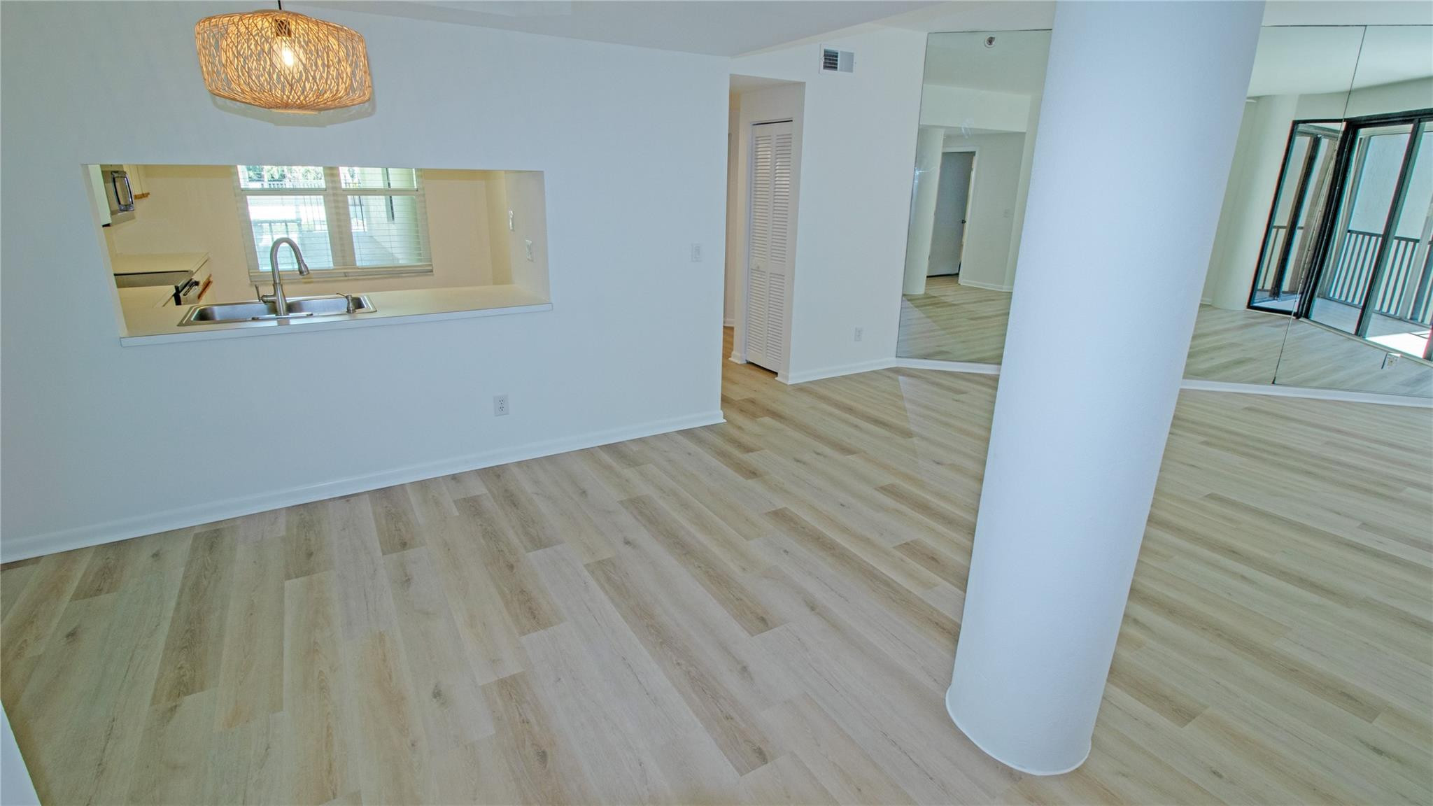 221 Northeast Plantation Road, Unit 213 Stuart, FL 34996 - Photo 8 of 33 Photo 8