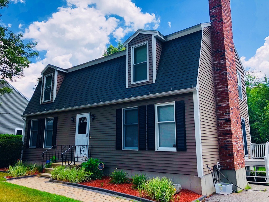 79 Carter Road Worcester, MA 01609 - Photo 1 of 8 Gallery Image 1