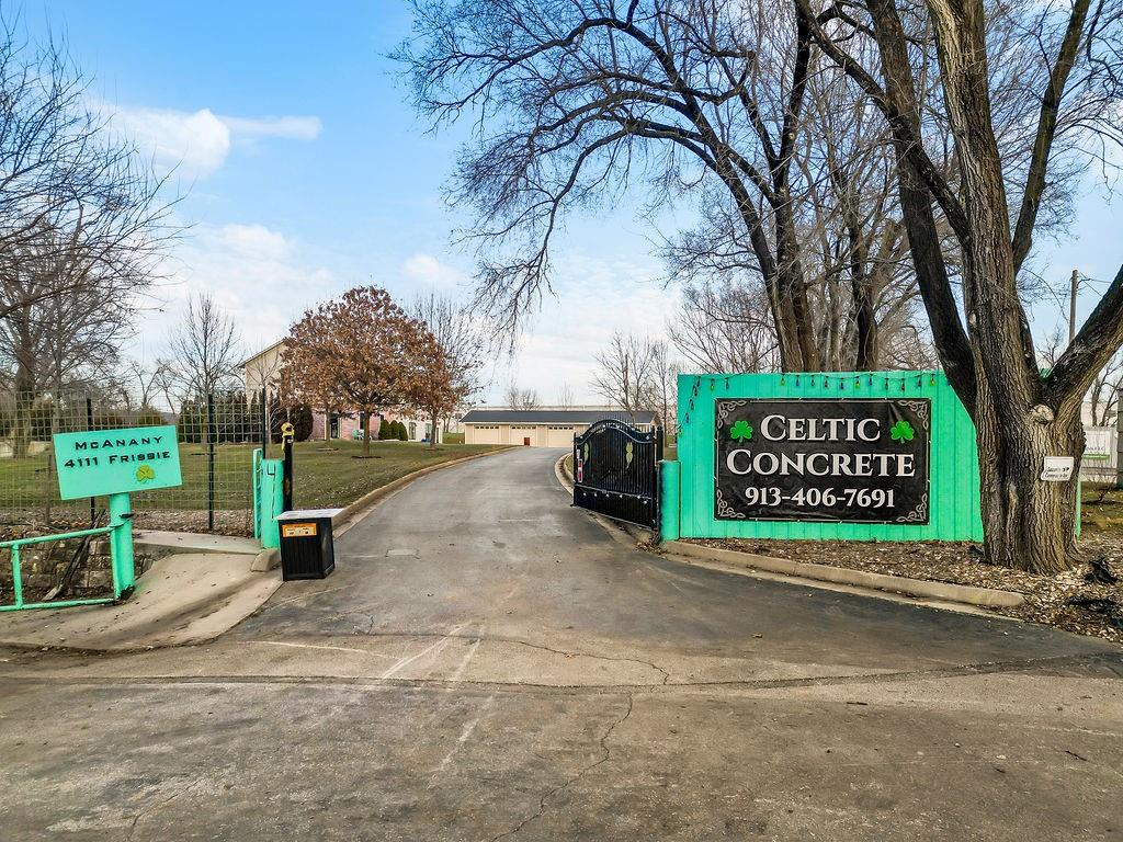 4111 Frisbie Road Shawnee, KS 66226 - Photo 15 of 49