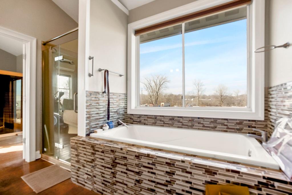 4111 Frisbie Road Shawnee, KS 66226 - Photo 31 of 49