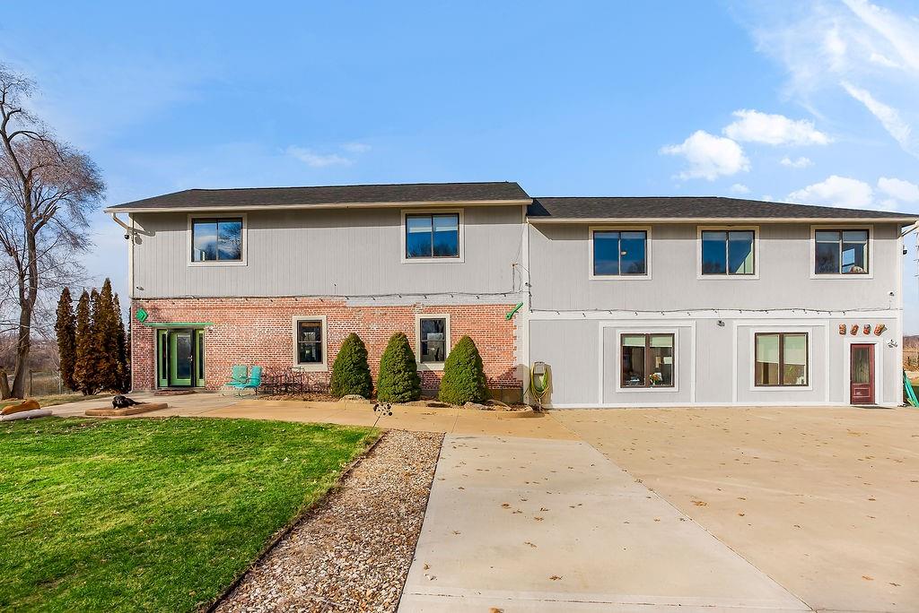 4111 Frisbie Road Shawnee, KS 66226 - Photo 10 of 49