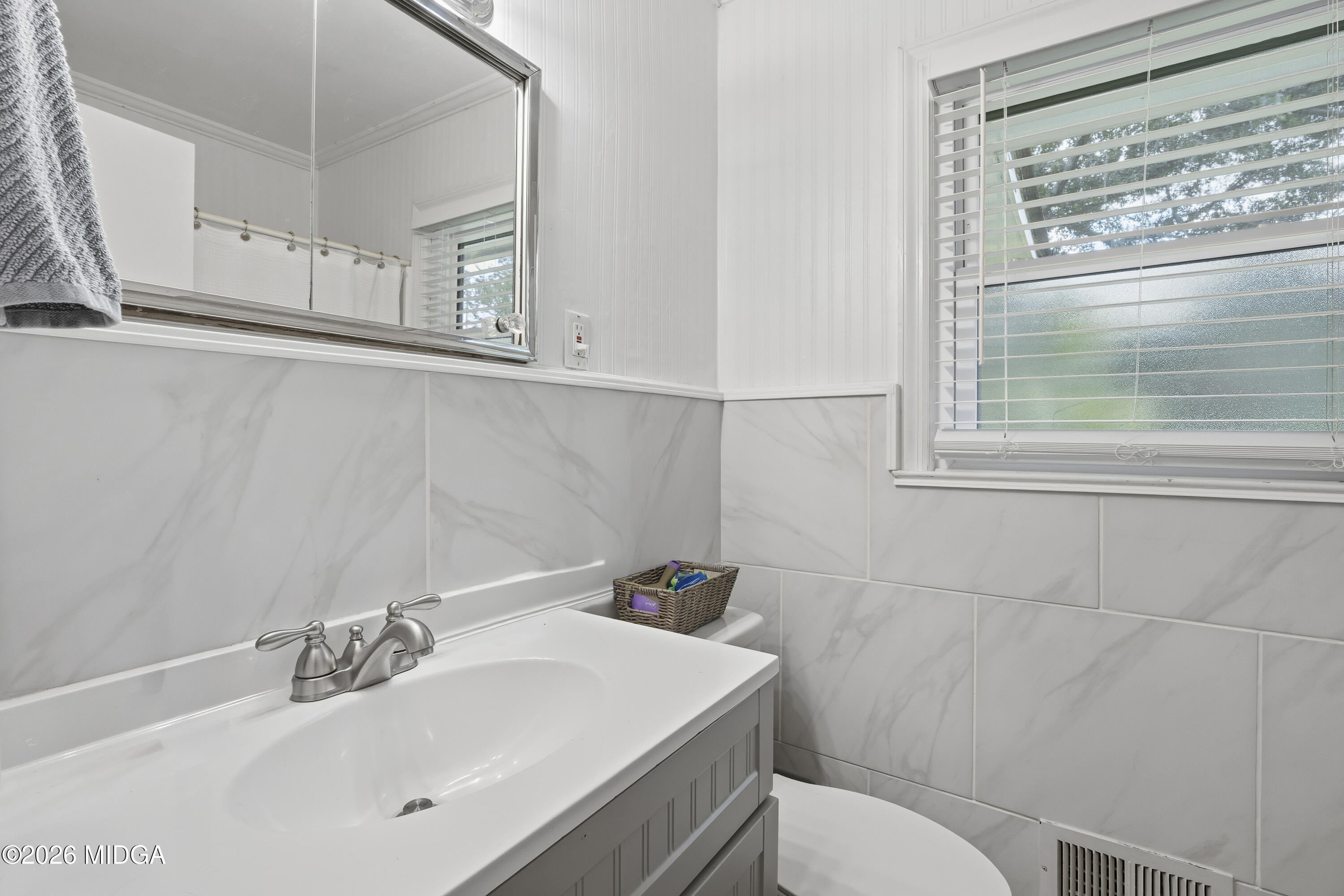 786 Windsor Road Macon, GA 31204 - Photo 23 of 45 786 Windsor Rd-05729